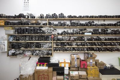 膠片相機的“華佗” 37年修復10萬臺，月入萬元的匠心守護者